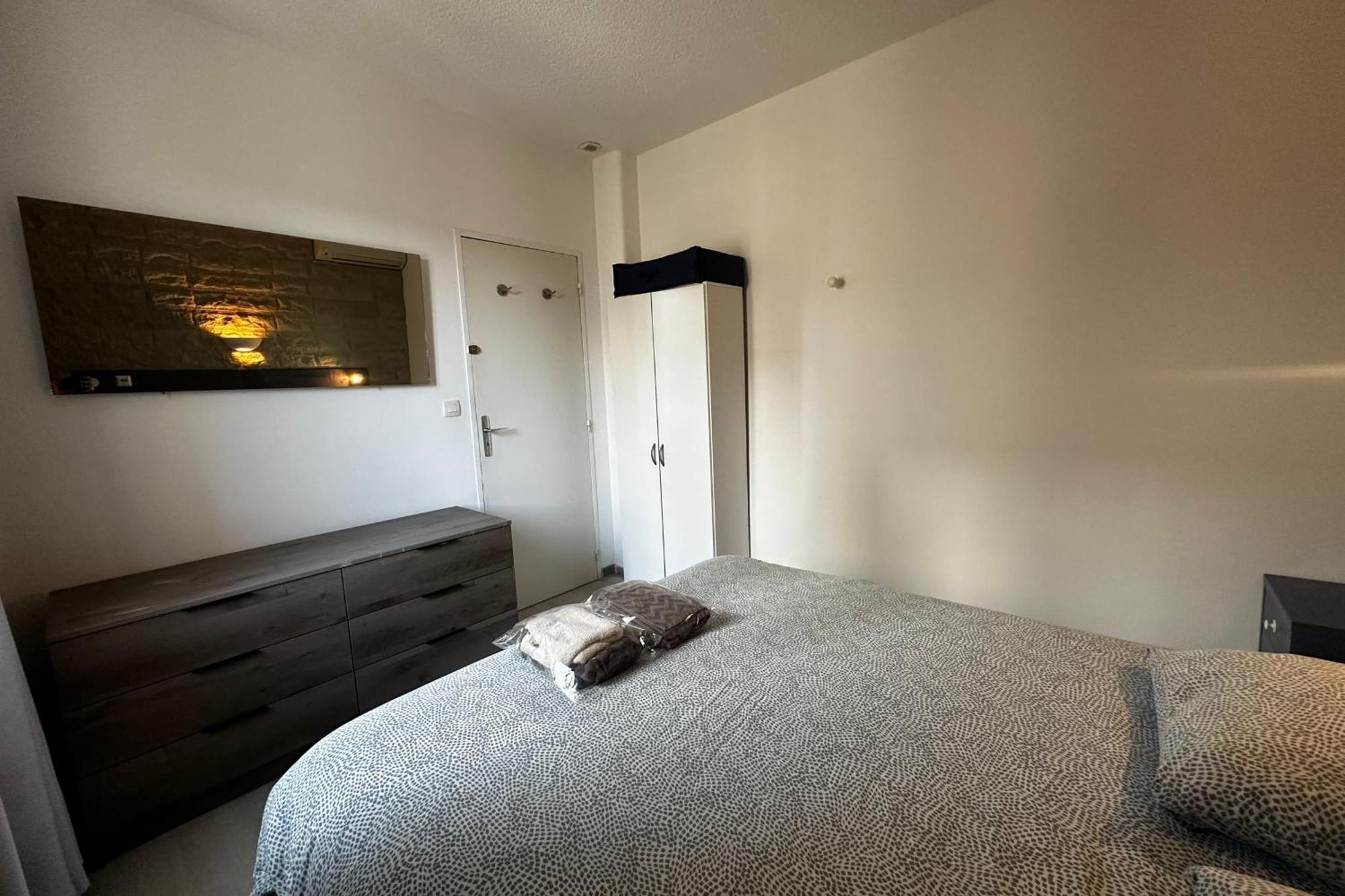 Maisonnette De Plage Sur Les Toits Appart 1 Chambre 1 Mezzanine Avec Vue Le Grau-du-Roi Luaran gambar